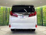安心の最長10年・走行無制限保証(有償)をご用意。保証内容も充実はもちろん、無料点検&オイル交換や、年中無休の全国・24時間ロードサービスも付帯されておりますのでご安心下さい。