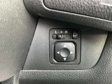 電動格納ドアミラー