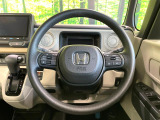 【ステアリングスイッチ】運転中、前方から目線をそらすことなく、オーディオ等の操作が可能な便利機能!安心&快適なドライブを演出してくれます♪