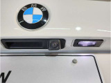 大型のL字型のリアランプもLEDライトを採用。洗練されたデザインにより、シャープなLEDランプの点灯します。後ろからの見た目にもこだわっております。