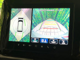 【全方位モニター用カメラ】専用のカメラにより、上から見下ろしたような視点で360度クルマの周囲を確認することができます☆死角部分も確認しやすく、狭い場所での切り返しや駐車もスムーズに行えます。