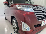 フォグランプ装着車です。暗い夜道の車両前方を明るく照らします