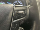 【ステアリングスイッチ】運転中に視線を前に向けたまま操作できます。