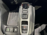 ◇シフト連動パーキングブレーキ&オートブレーキホールド機能付きで運転が快適に&hellip;♪