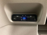 いまや快適なカーライフに欠かせないETCが付いています。