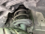お車を安心してお乗りいただく為には、足回りの定期点検が欠かせません。サービスサポート(有償保証)では無料点検もご提供しており、安心のカーライフをお過ごしいただけるサポート体制が整っています。
