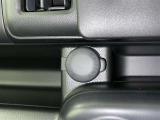 シガーソケット用の充電器が使用可能です!