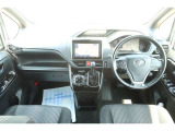 すっきりとした運転席回り☆