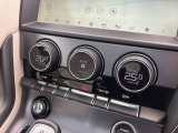 【デュアルゾーンクライメートコントロールOP価格95,000円】運転席と助手席それぞれに最適な空調環境を実現。上質な快適性を提供し、ワンランク上のドライブ体験をお楽しみいただけます。