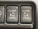 【両側パワースライドドア】スマートキーや運転席のスイッチで後席両側スライドドアの開閉が可能♪電動だから力を入れてドアを開ける必要が無く、小さなお子様でも簡単に開け閉めでき快適です♪