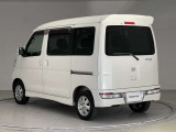 【ワイド保証】日産販売店の中古車には、無料で保証が付いています。走行距離無制限で、無料保証期間は1年間から。品質に自信があるから実現した、日産ならではの保証です。