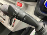 小さなクルマを知り尽くしたエキスパートが、基本性能に関わる機能や状態を徹底的に点検致します。