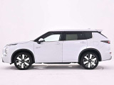 アウトランダー PHEV 2.4 P エグゼクティブ パッケージ 4WD 