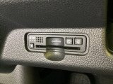ハンドルの左下にETCがついています。高速道路の料金所の通過も楽々です。カードの取り出しもしやすい場所についています。