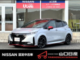 オーラ NISMO ブリリアントシルバー/スーパーブラック 2トーン ワンオーナー車です。