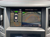 バックモニターで車庫入れや縦列駐車もらくらく、夜間でもはっきり見える高感度カラーカメラで車幅、距離表示機能付きです。