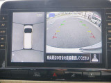 アラウンドビュ-モニタ-はクルマの真上から見ているかのような映像によって、周囲の状況を知ることで、駐車を容易に行うための支援技術です。