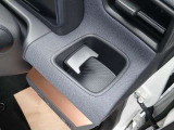 運転席側のドリンクホルダー