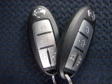 『インテリジェントキ-』機械的な鍵を使用せずに車両のドアの施錠/解錠、エンジン始動が可能なシステムです!