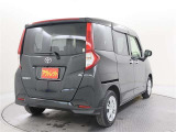 私共のお車は全て、ご納車前にトヨタの整備工場でプロの整備士が点検又は車検整備を行いお渡し致します、安心してお乗りください。