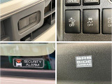 品質へのこだわり!フロアマットやシートなど車内をキレイに清掃し、ニオイや汚れなどを徹底的にクリーニングしてもらっております。室内はピカピカです☆