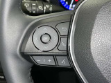 ステアリングスイッチ装備!運転しながら手元でオーディオの操作などができます。