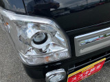 目で見て美しさを楽しみ、実際に手で触れてその心地よさを心ゆくまでじっくりと確かめてみてください。