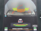 駐車するとき、後ろのスペースがどれくらいあるかわからず、うまく停められない・・なんてことを防ぐ、バックカメラを装備。 後退運転が安心して行えます。