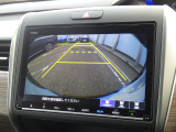 ◆◆バックカメラの画像です。ガイドラインがスムースな車庫入れをサポートいたします!車庫入れの安心感がアップしますね☆