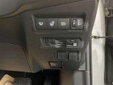 運転席周辺にある各種スイッチ画像です。今では必須アイテムのETCも装備(^^♪