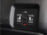 ◆両側電動スライドドア◆狭い駐車場でも乗り降りが楽々♪お子様が隣の車にドアを当ててしまう心配もございません!小さなお子様連れの方もこれで安心。