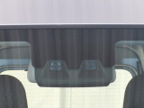 安全装備次世代スマートアシスト付です。毎日の運転で感じる不安や緊張を減らしヒヤッとするシーンの回避をサポートします。みんなに安全・安心を。