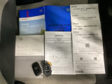 取扱説明書やメンテナンスノートもそろっています。スペアキーもそろっているので家族と共有することができ、紛失・破損した際も迅速な対応ができるので安心です。
