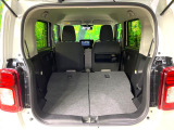 普段のお買い物や通勤、送迎等に十分な荷室スペースを確保しております。セカンドシートを倒すと、大きな荷物の積載も可能です♪