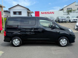 お車でお越しの際は、【東名・厚木IC】【圏央道・厚木南IC】より、R129を平塚方向へまっすぐ3〜4km(約10分程)です。