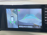 【アラウンドビューモニター】車を上から見下ろしているかのような映像で周囲の状況がひと目で確認、狭い駐車場に駐車するときも安心です♪