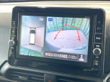 【アラウンドビューモニター】専用のカメラにより、上から見下ろしたような視点で360度クルマの周囲を確認することができます☆死角部分も確認しやすく、狭い場所での切り返しや駐車もスムーズに行えます。