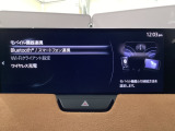 Bluetoothに接続することで、スマートフォンに入っている音楽アプリを車内で楽しめたり、通話が出来ます♪