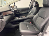 【車内ルームクリーニング済】専門スタッフにより車内はきれいにルームクリーニングを行っております。