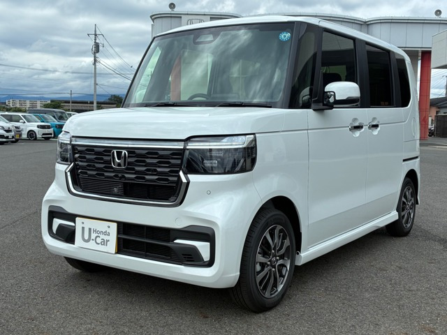 ホンダ N-BOXカスタム 