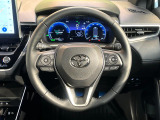 【純正革巻きステアリング】上質な革を使用することで、手にしっかり馴染みとても運転しやすいハンドルです♪