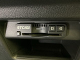 ETC2.0がついています。高速道路の料金所の通過も楽々です。 カードの取り出しもしやすい場所についています。