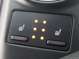 シートヒーターを装備しています!高級車ならではの装備です!シートが暖まりますので、寒い冬場も快適にご乗車頂けます!腰にも優しい!お子様や女性にも嬉しい装備ですね!!