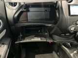 収納スペースもたくさん有ります☆車検証や小物類などすっきり収納♪