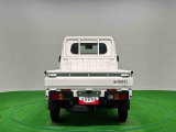走破性と安定感、燃費性能を追求したパワフルな走りで、とことん積めて、仕事がはかどる。頼れる相棒.。