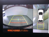 バックモニター付き。 車両後方の映像が画面に表示されるので、車庫入れが苦手な人も安心です。ただし、目視確認もお忘れなくお願いいたします。