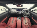 UX 250h Fスポーツ 4WD 本革シート