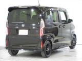 ボディクリーニング後、愛車をピカピカの状態へ保護するコーティング「ブライトパック」がおススメです!水垢がつきにくく、手入れがしやすくなりますよ!いつも愛車をきれいにしておきたい方におススメです。