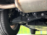 お車を安心してお乗りいただく為には、足回りの定期点検が欠かせません。サービスサポート(有償保証)では無料点検もご提供しており、安心のカーライフをお過ごしいただけるサポート体制が整っています。