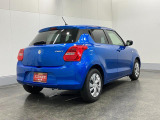 小回りが効き、狭い路地や駐車場でもストレスなくスムーズに運転ができます。
